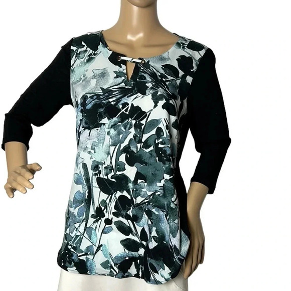 Le  Château top,blouse,small,artzy,floral NWT,multi media,office,normcore - Picture 1 of 10